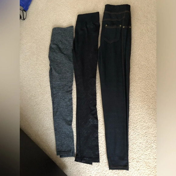 Pants - Women’s Leggings Bundle S/M